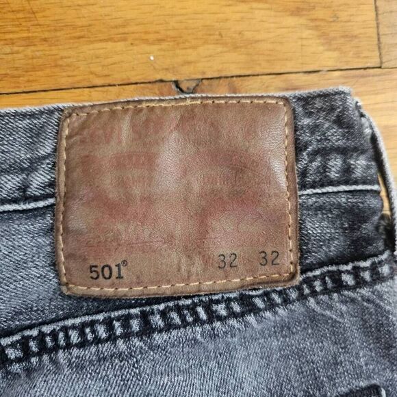 Levis 501 Straight Leg Jeans Men's 32x32 Dark Wash Grey Denim - Picture 7 of 9